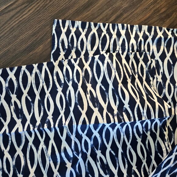 HOME ESSENTIALS "Climate/Temperature-Controlled" Curtains SET OF TWO PANELS - Picture 5 of 7